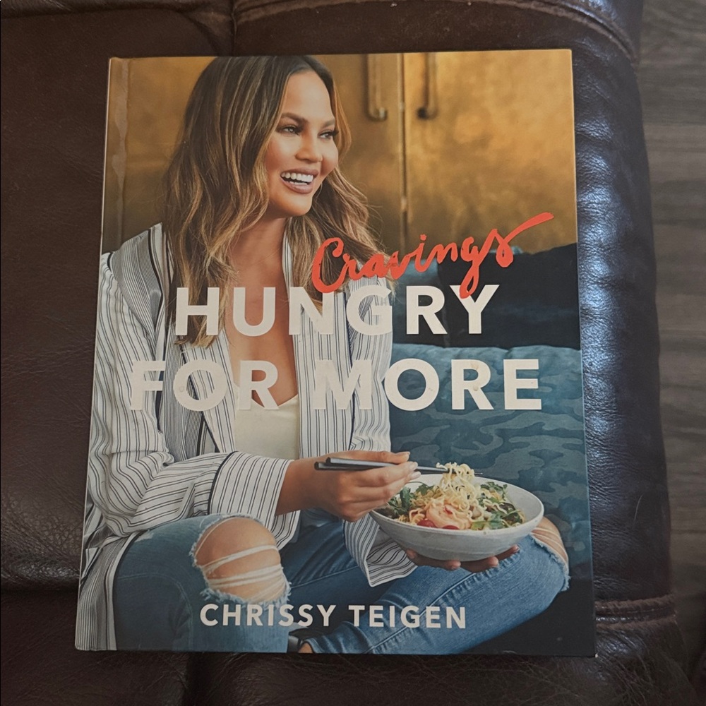 Cravings: Hungry for More by Chrissy Teigen - White and Blue Cover